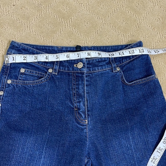 Escada High Rise Signature Studded Structured Flare Medium Wash Jeans EUC 26 /34 - Picture 9 of 12